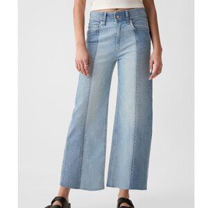 Gap Jeans - Women's High Rise Stride Wide Leg 2-Tone Jeans in Blue, size 25